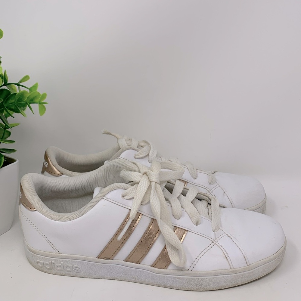 Adidas Originals Leather White/Rose Gold 3 Stripe Superstar Sneakers Womens 4.5 - Picture 1 of 9